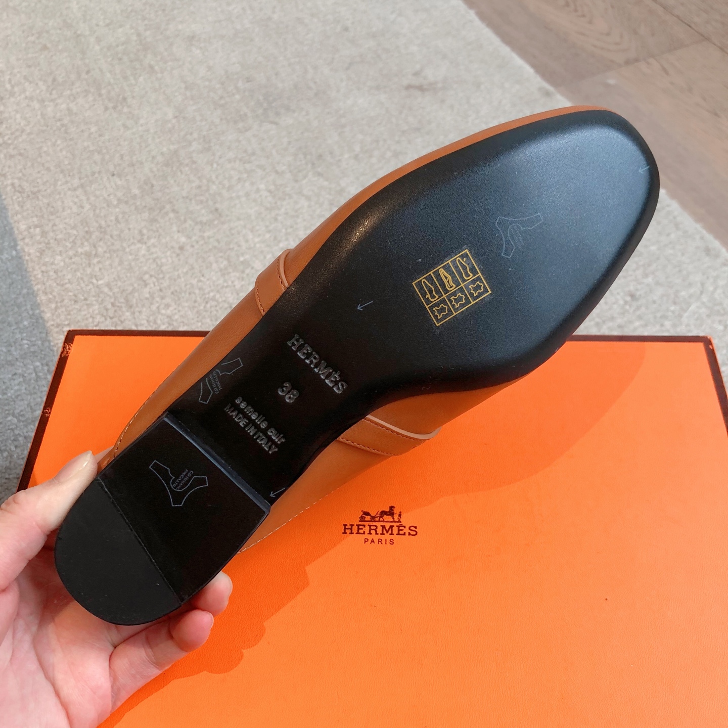 Hermes Oz Mule Brown