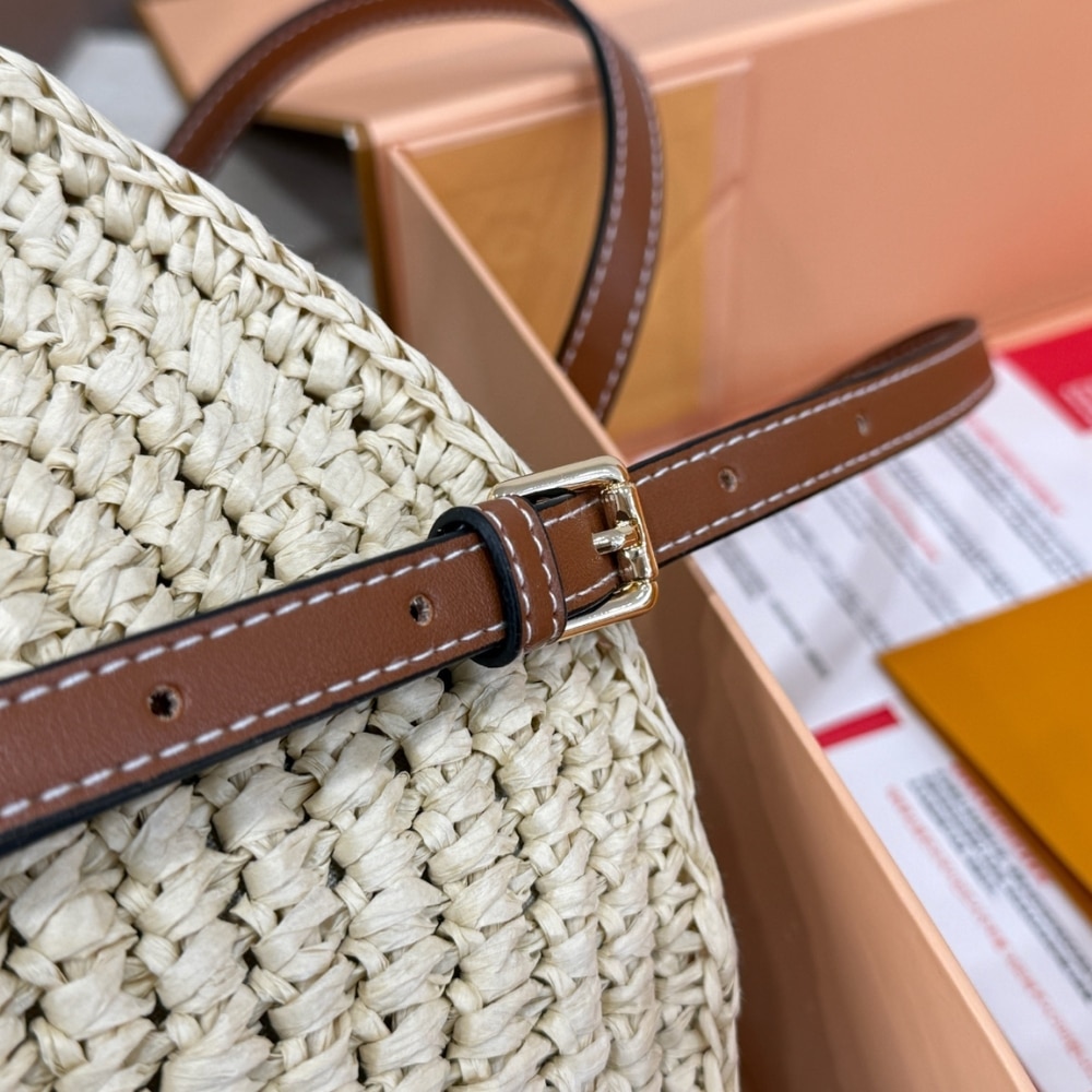 Louis Vuitton Around Me Shoulder Bag Raffia White 28Cm M25243