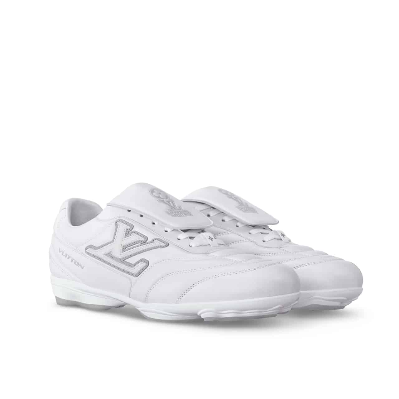 Louis Vuitton Footprint Soccer Sneaker White 1Ahdoi