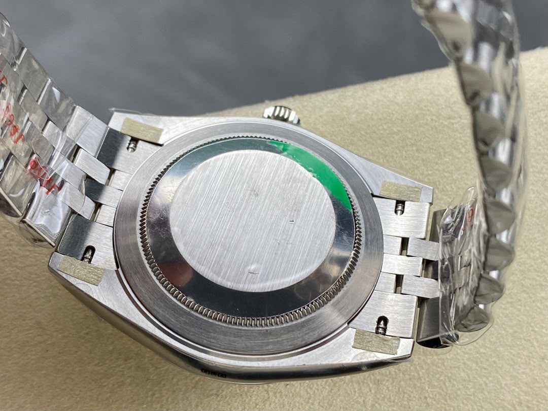 Rolex Datejust 41mm White Dial 126334 Jubilee Flutted