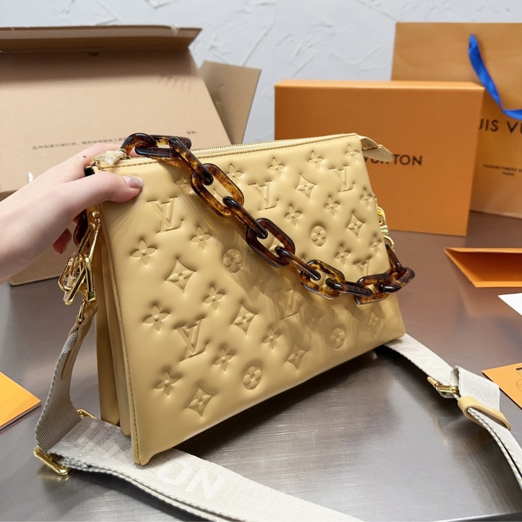 Louis Vuitton Coussin PM Bag Yellow 26cm M22335