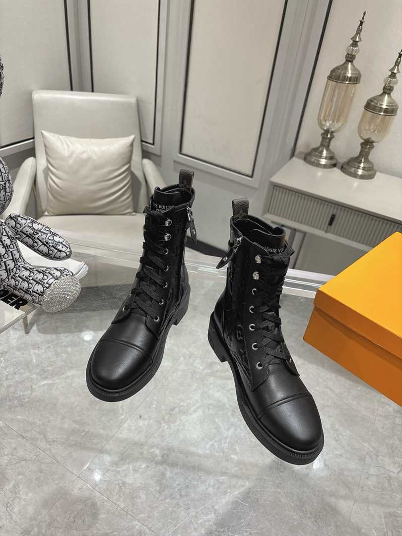 Louis Vuitton Citizen Flat Ranger Boot Monogram Black 1Aday2