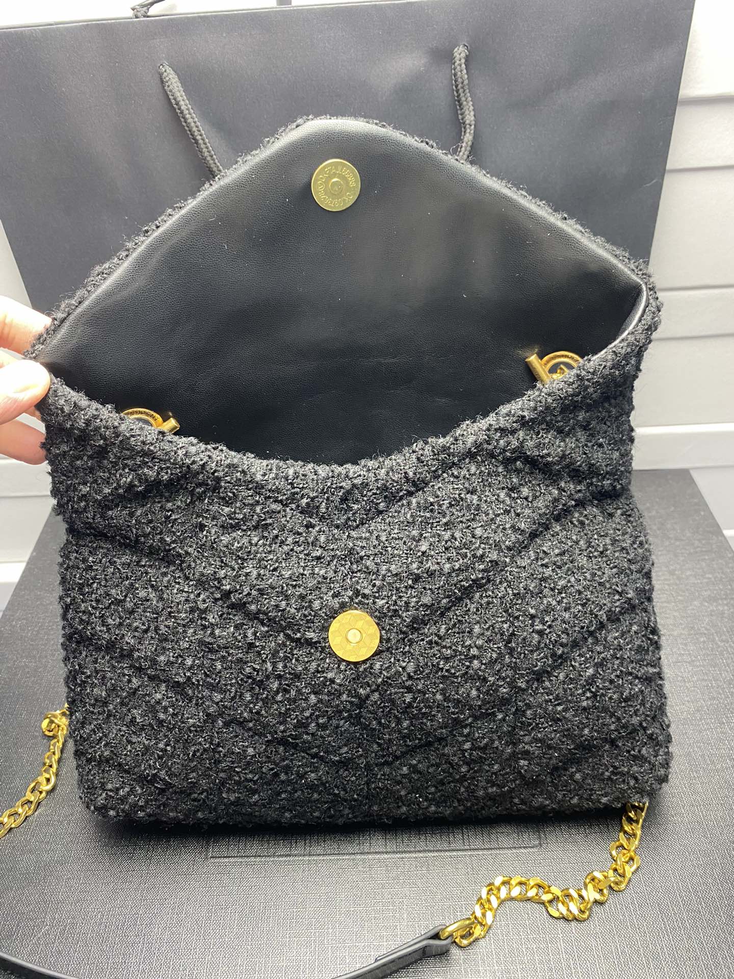 Saint Laurent Small Loulou Boucle Bag Black 23Cm