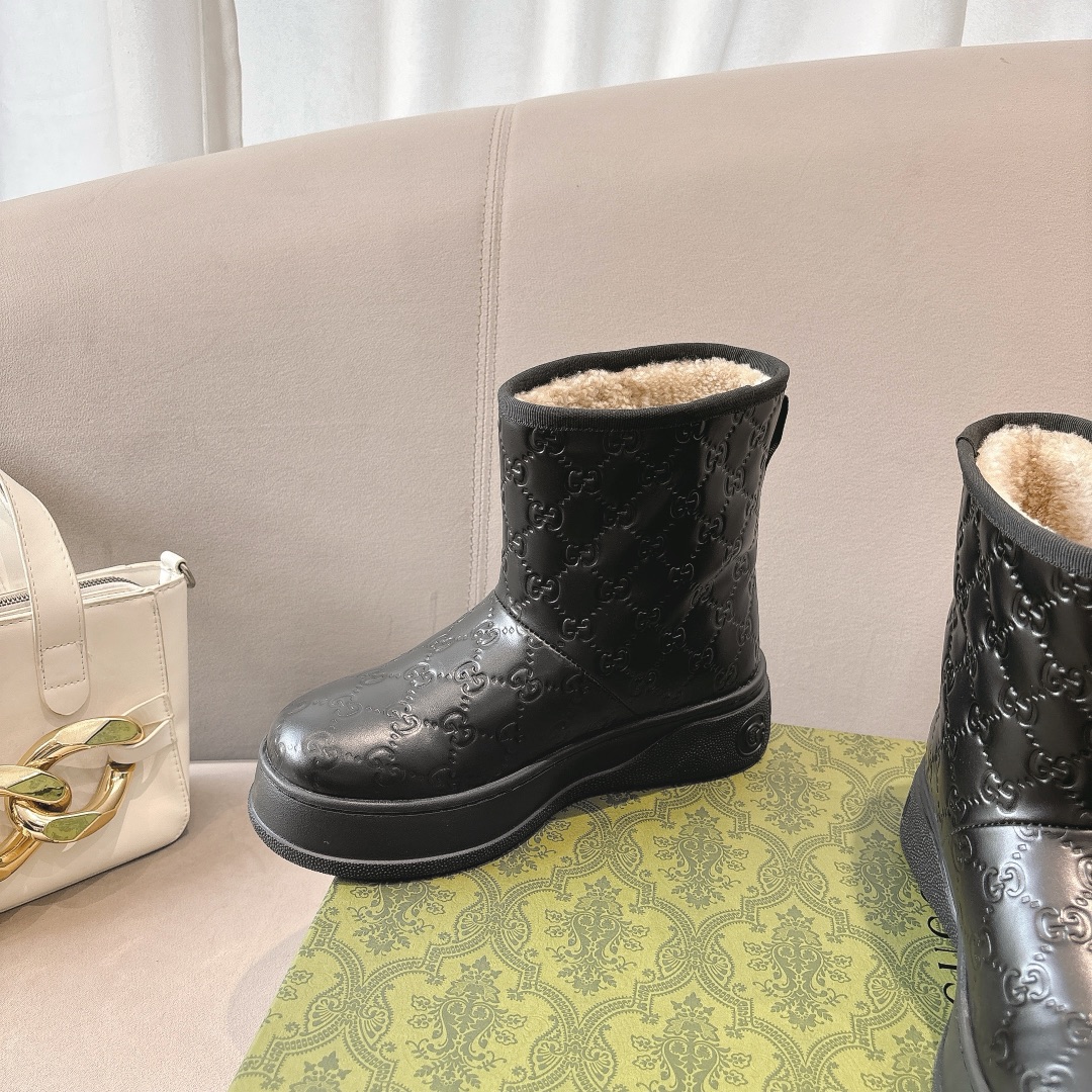 Gucci Women?S Boot Gg Leather Black