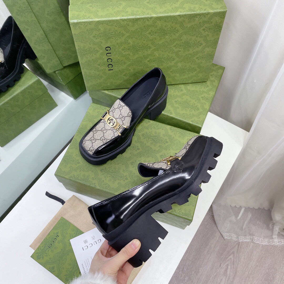Gucci Ladies Interlocking Double G Loafers 670417 Dksm0 1063