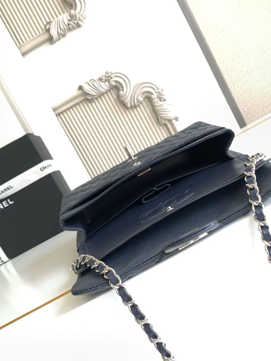 Chanel Classic Flap Bag 25 cm Navy Blue Silver-Tone Hardware A01112