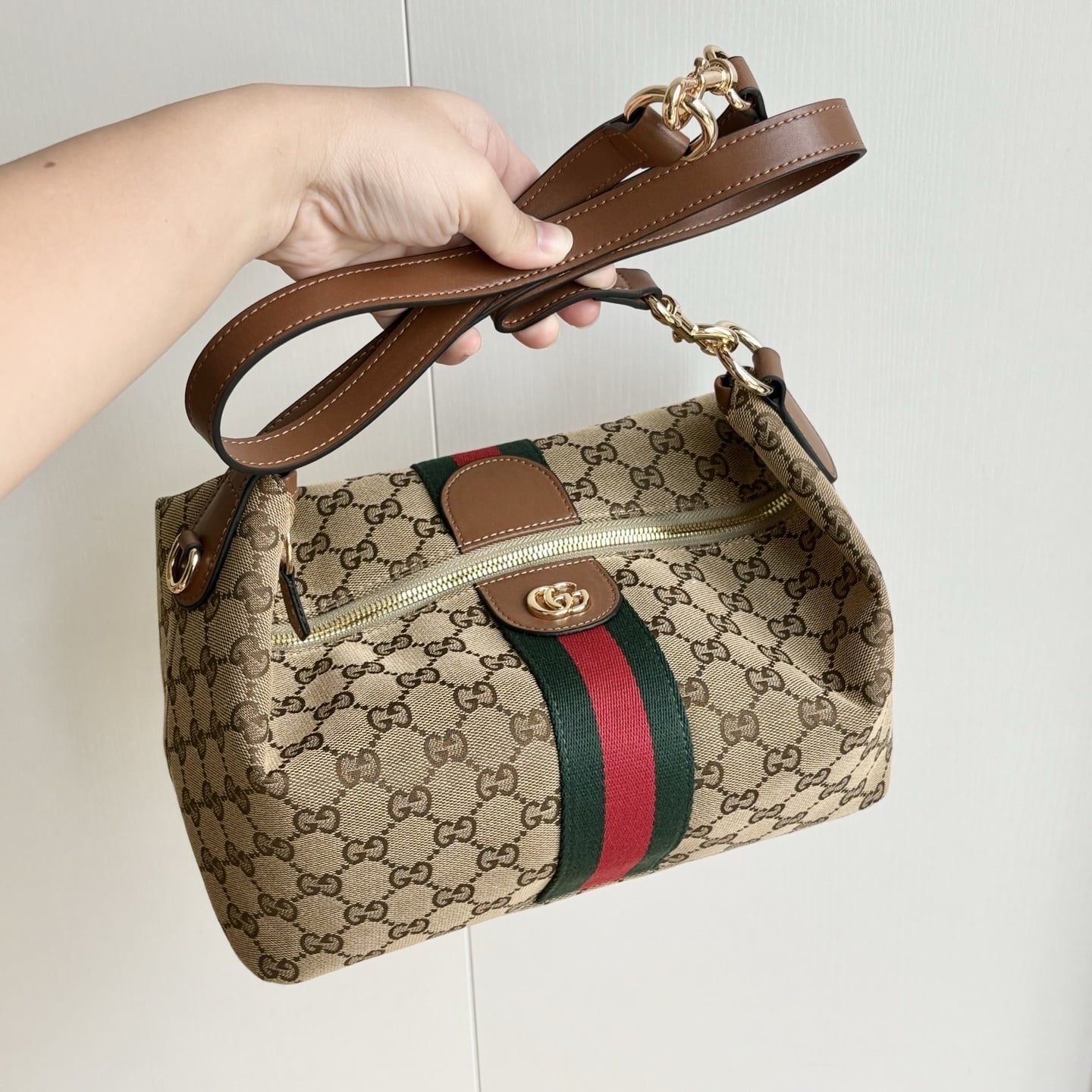 Gucci Vanity Medium Top Handle Bag Beige And Brown GG Canvas 27Cm ‎857799 FAFUF 9870
