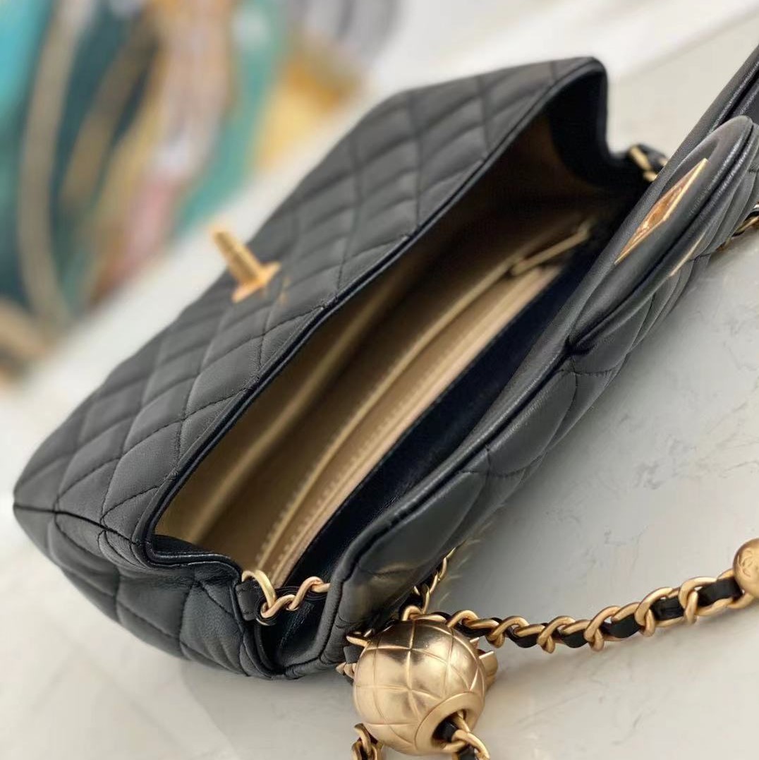 Chanel Shoulder Bag Black 20Cm/7.9in Ap1787