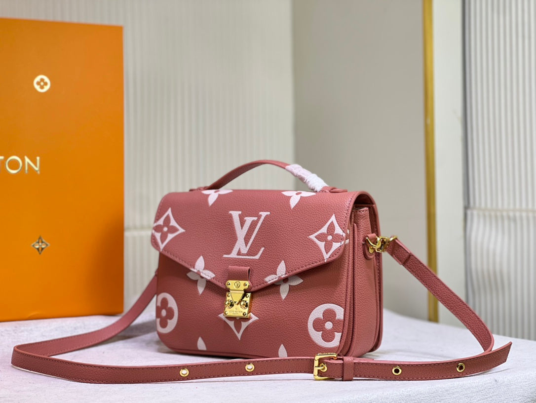 Louis Vuitton Pochette Metis Dark Pink 25Cm