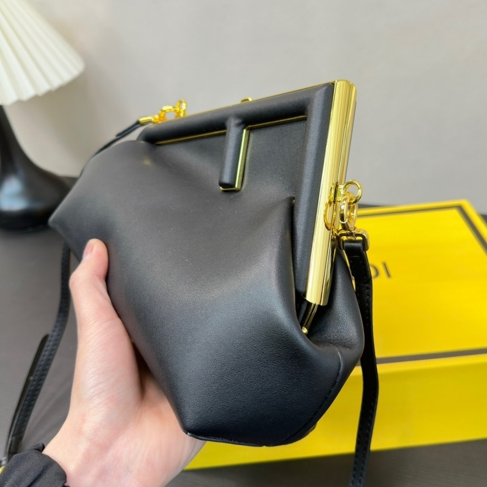 Fendi First Small Nappa Leather Bag Black 23Cm 8Bp129Abvef0Kur