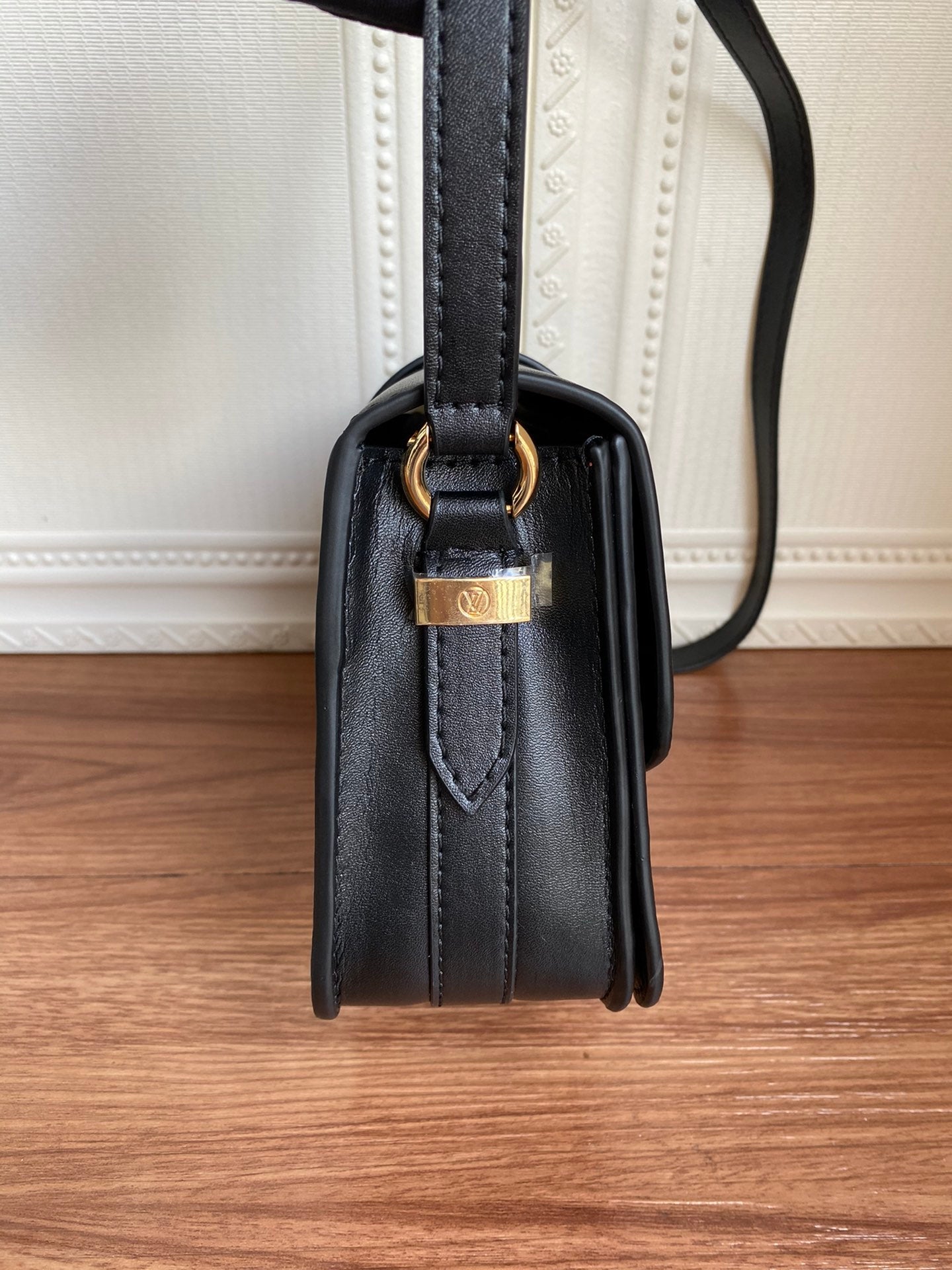 Louis Vuitton Pont 9 23Cm
