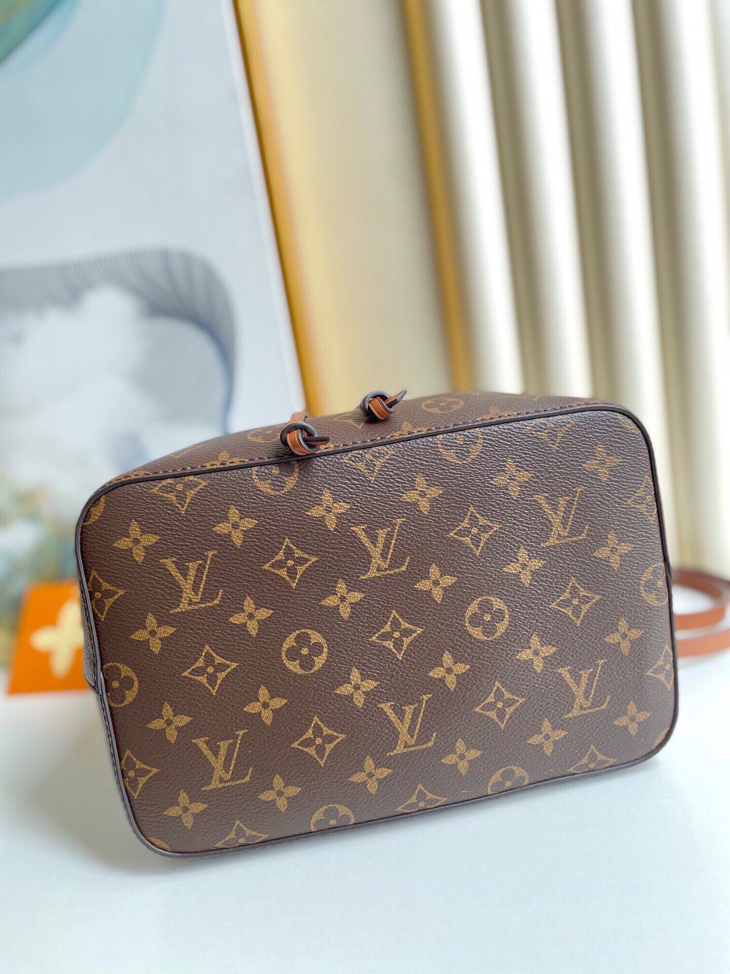 Louis Vuitton Luxury Monogram Canvas And Leather Handbag Neonoe Caramel