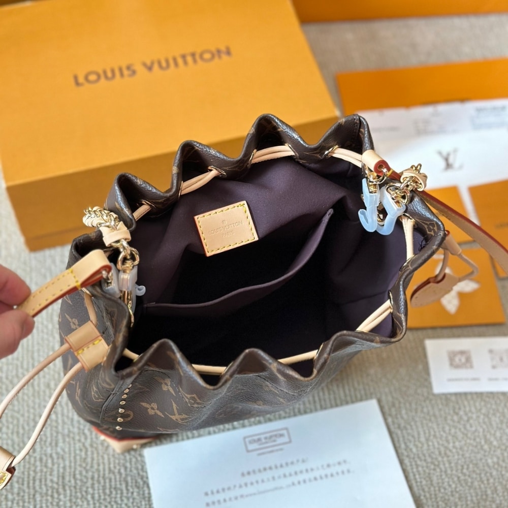 Louis Vuitton Noé Trunk PM Bag Monogram Brown 20Cm