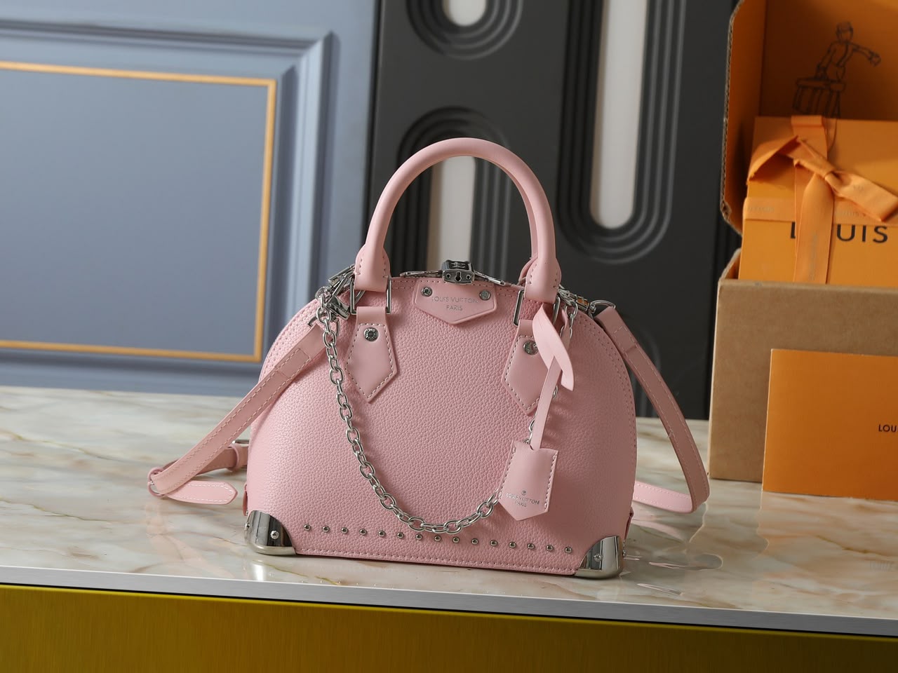 Louis Vuitton Alma Trunk BB 22cm M2A301