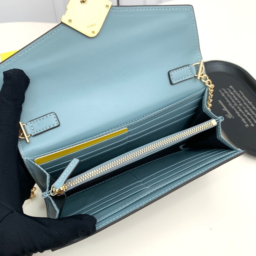 Fendi Ff Diamonds Continental With Chain Leather Wallet Green Blue 19Cm