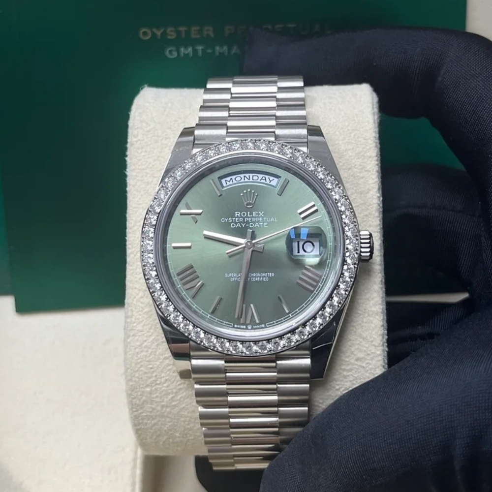 【Super Clone】RLX  Day-Date 40mm 228349RBR-0030 Olive Green Dial President Bracelet