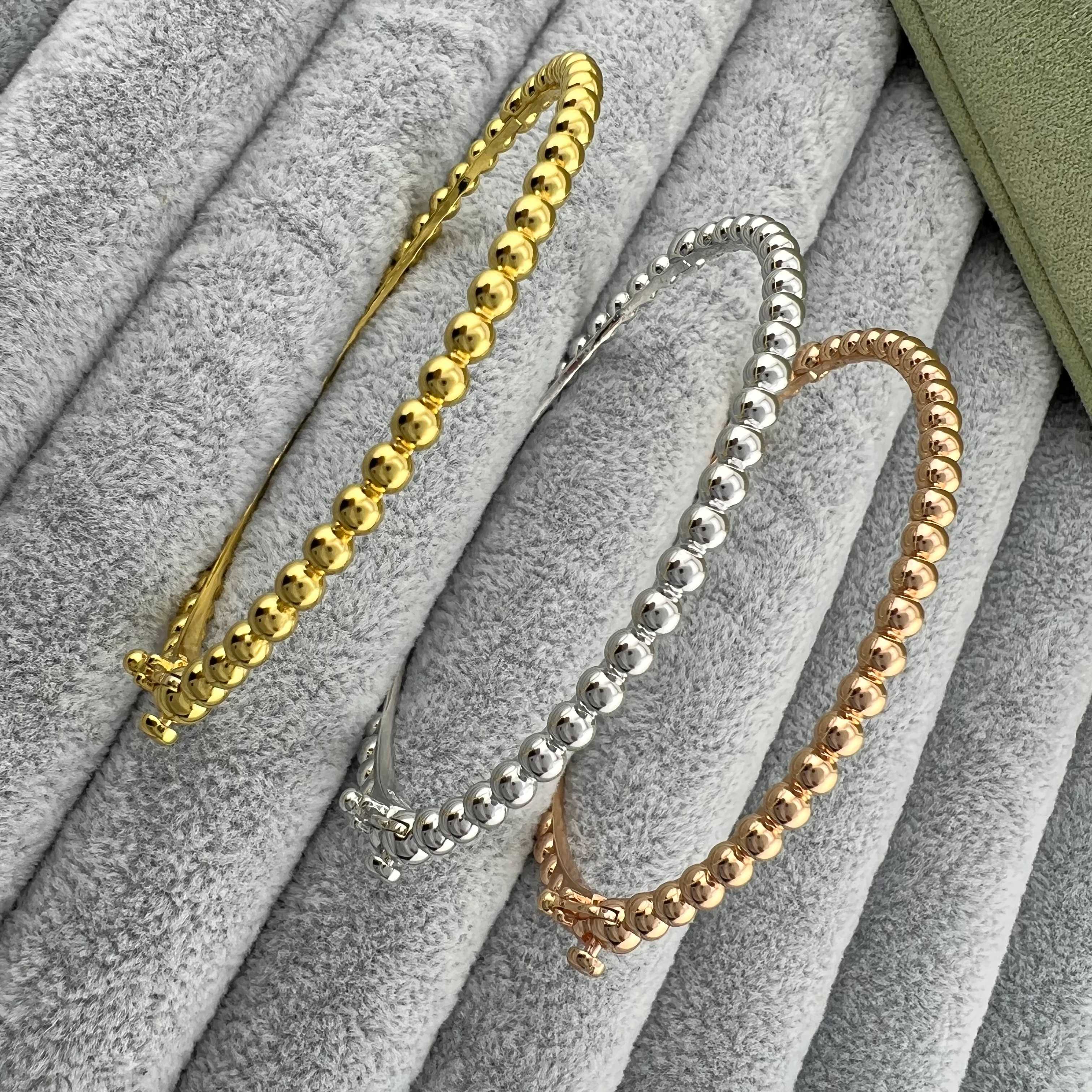 Perlée beaded bracelet