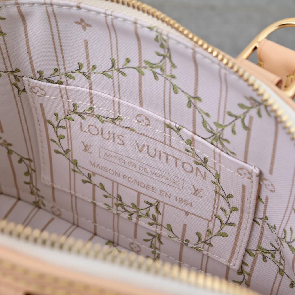 Louis Vuitton Alma BB Bag 23.5cm M28672