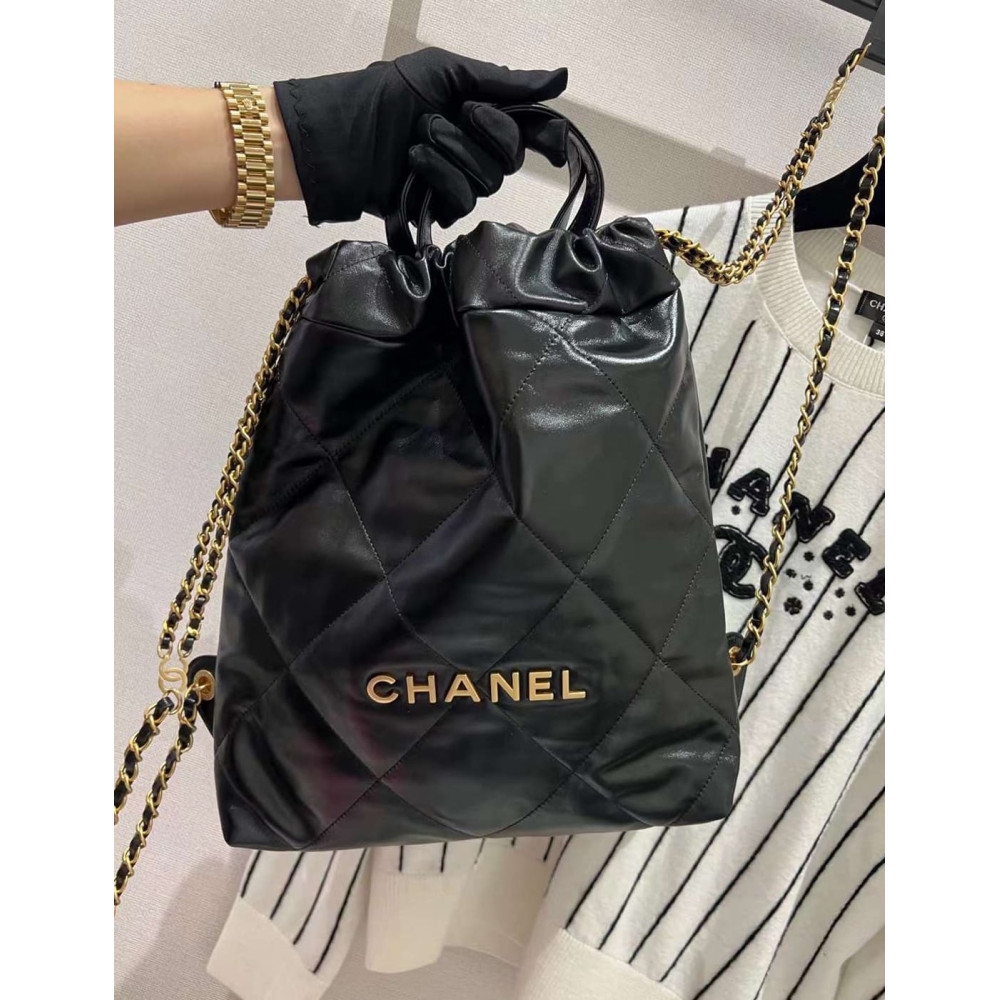 Chanel 22 Backpack in Black Shiny Calfskin 34cm