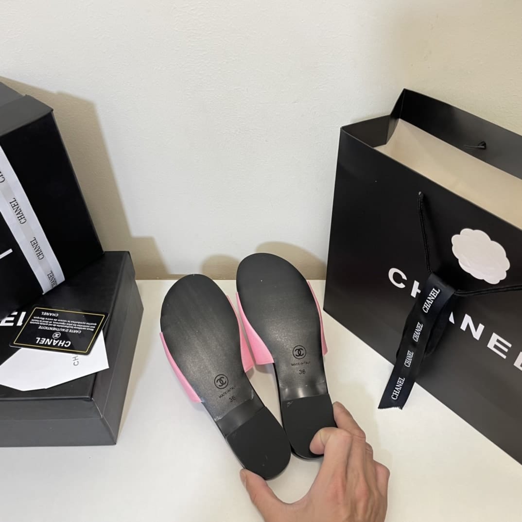Chanel Camellia Slides Pink Black