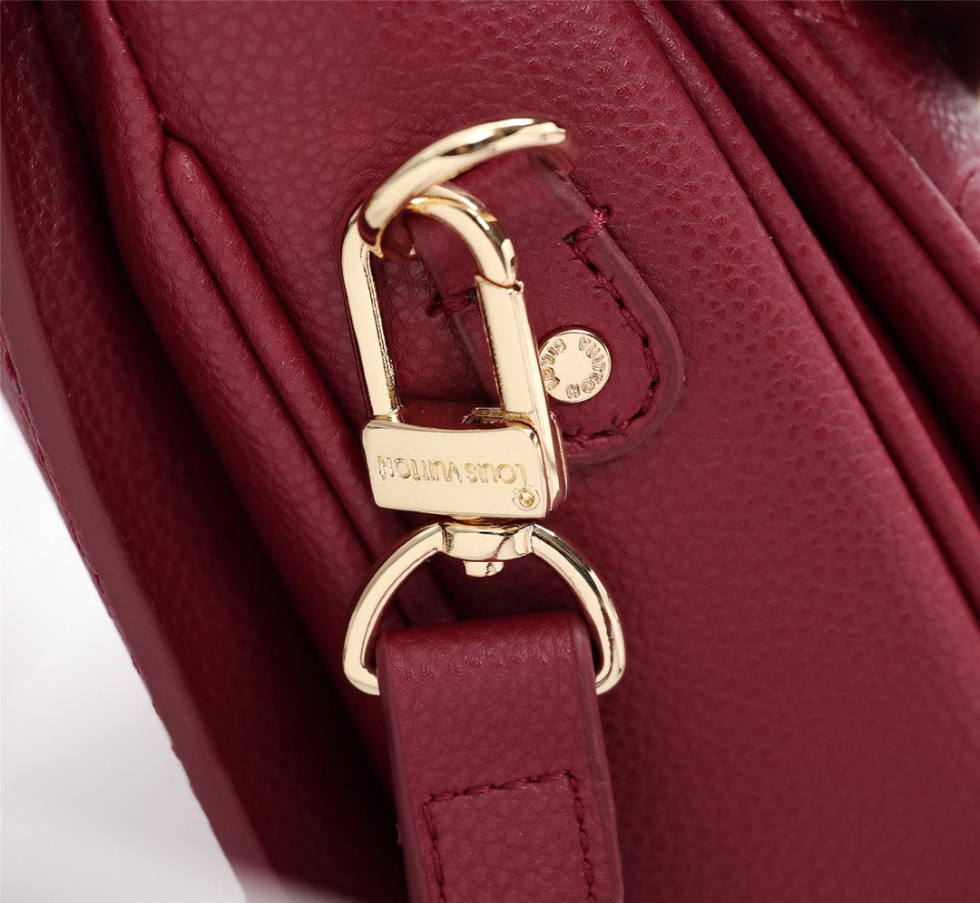 Louis Vuitton Pochette Metis Cherry Berry 25Cm