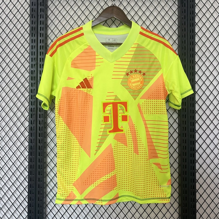 2024-25 Bayern Munchen Goalkeeper Football jersey