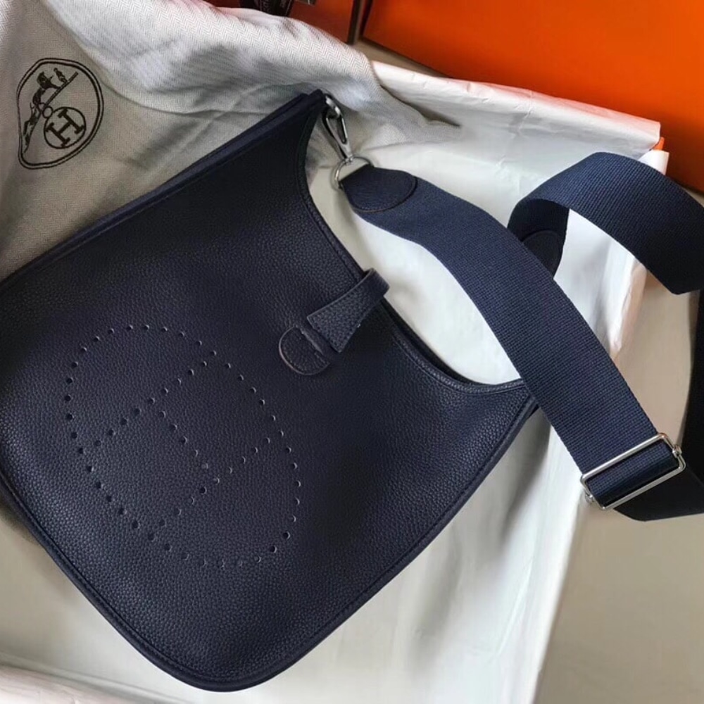Hermes Clemence Evelyne Pm 25Cm Black Noir