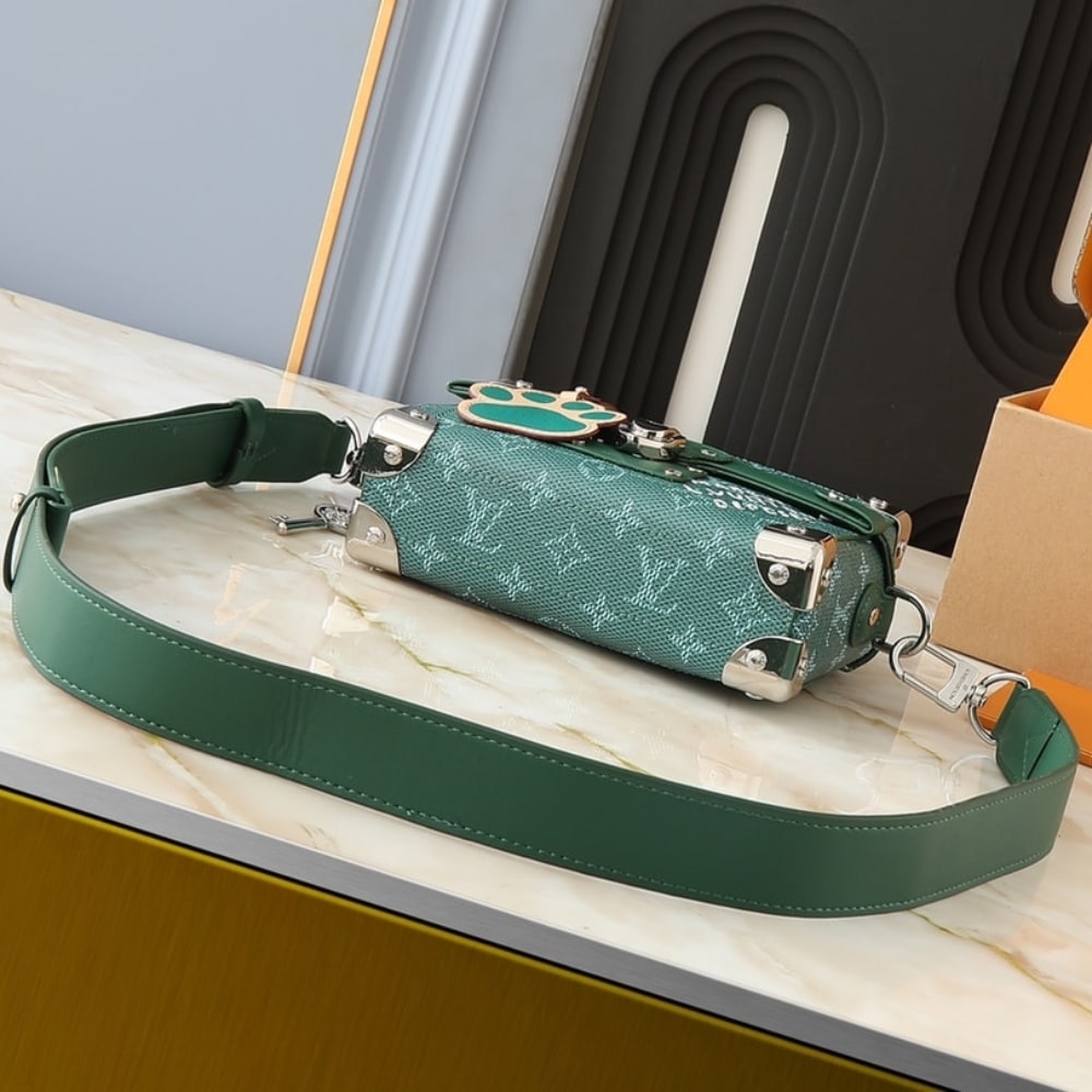 Louis Vuitton Soul Trunk Bag Green 19Cm M12686