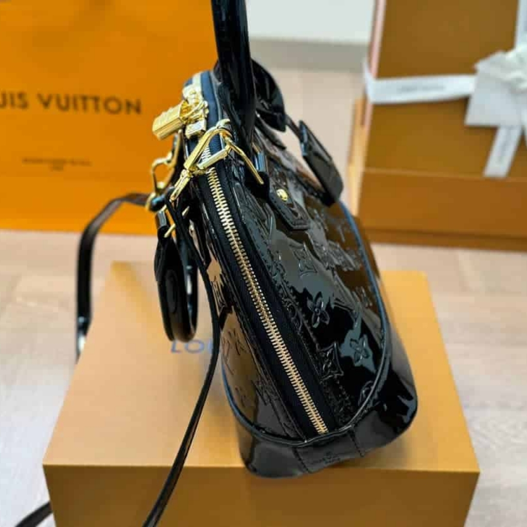 Louis Vuitton Alma BB Varnished Epi Leather Black 23Cm