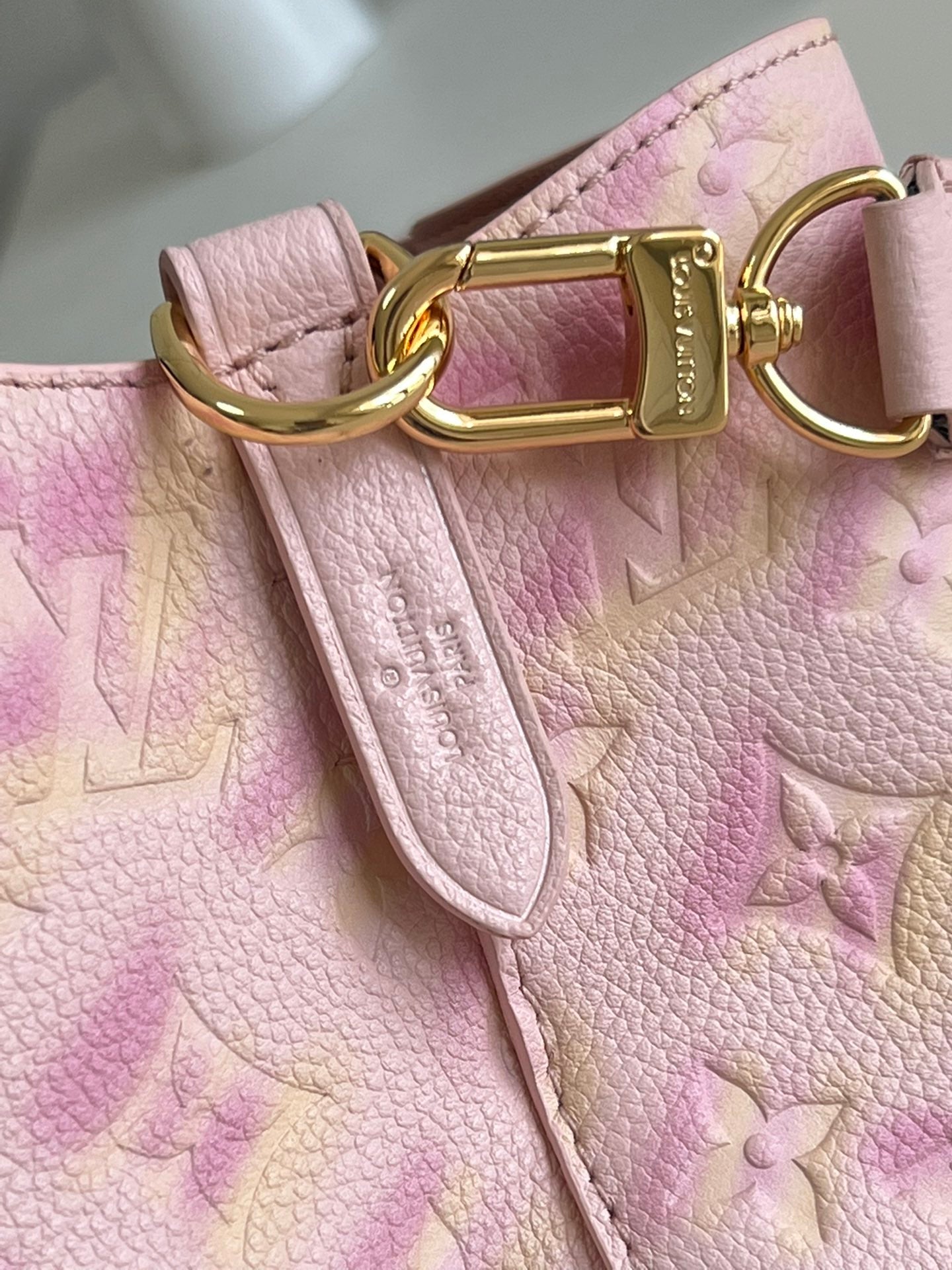 Louis Vuitton N Ono  Bb 20Cm Pink