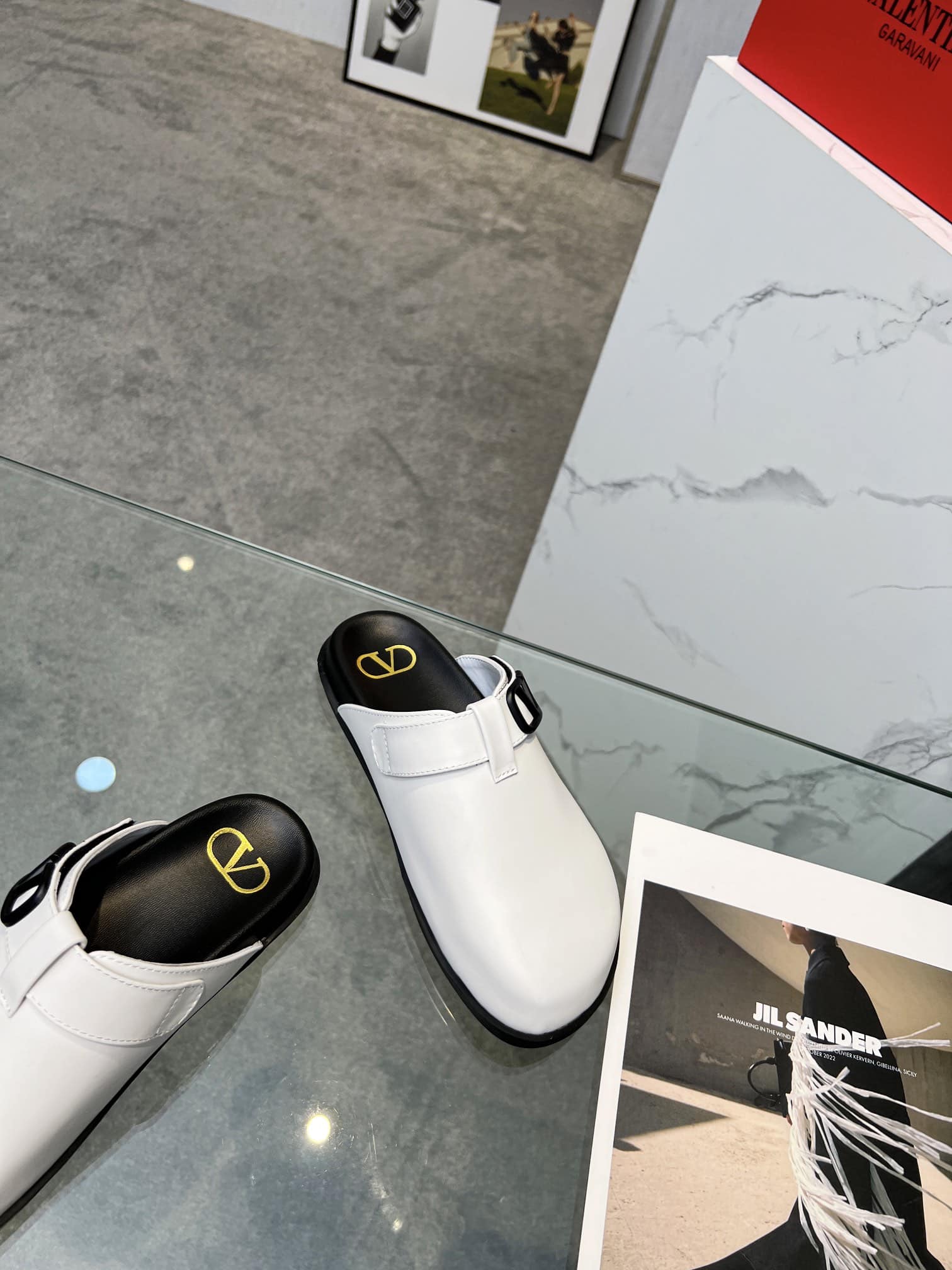 Valentino Garavani VLogo Clog White