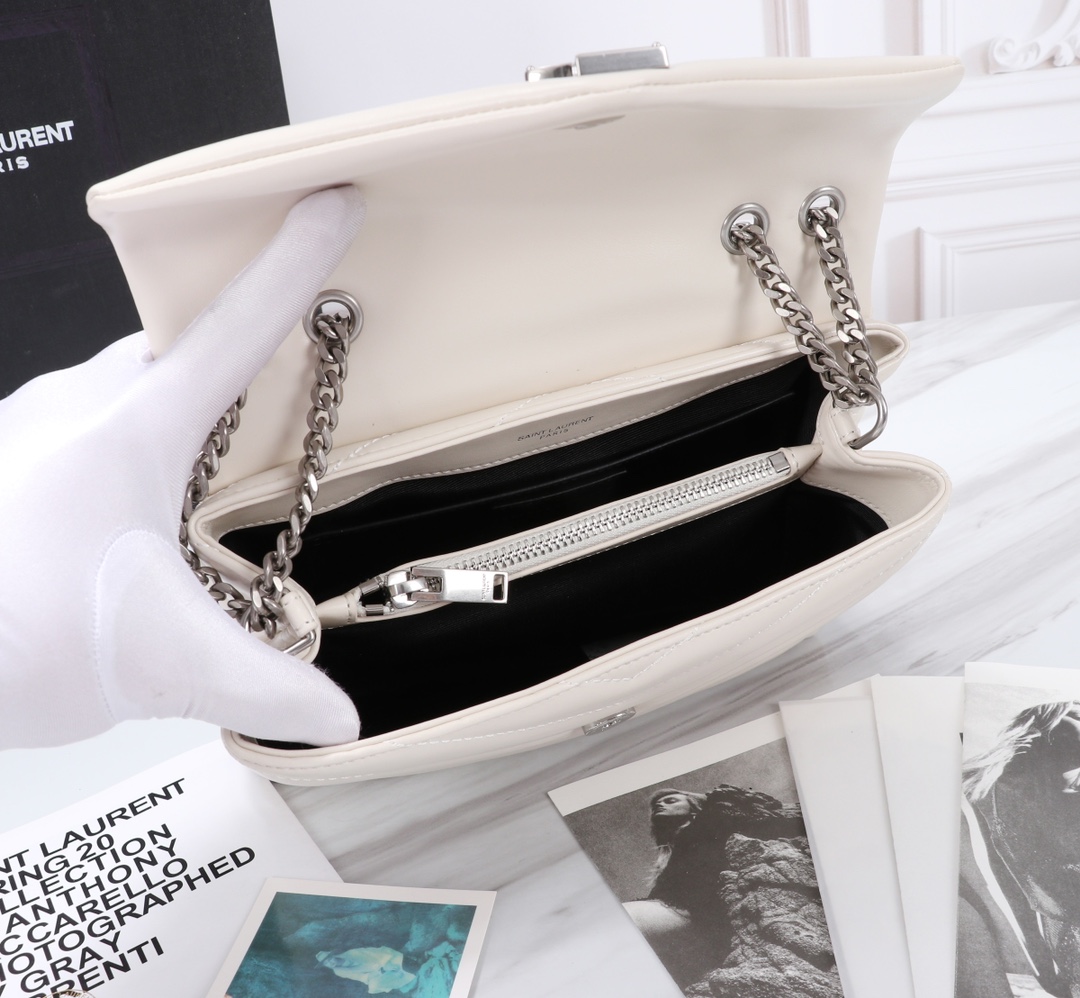Saint Laurent Loulou Small Chain Bag In Matelassé Y Leather White Silver 23Cm 494699DV726 9207