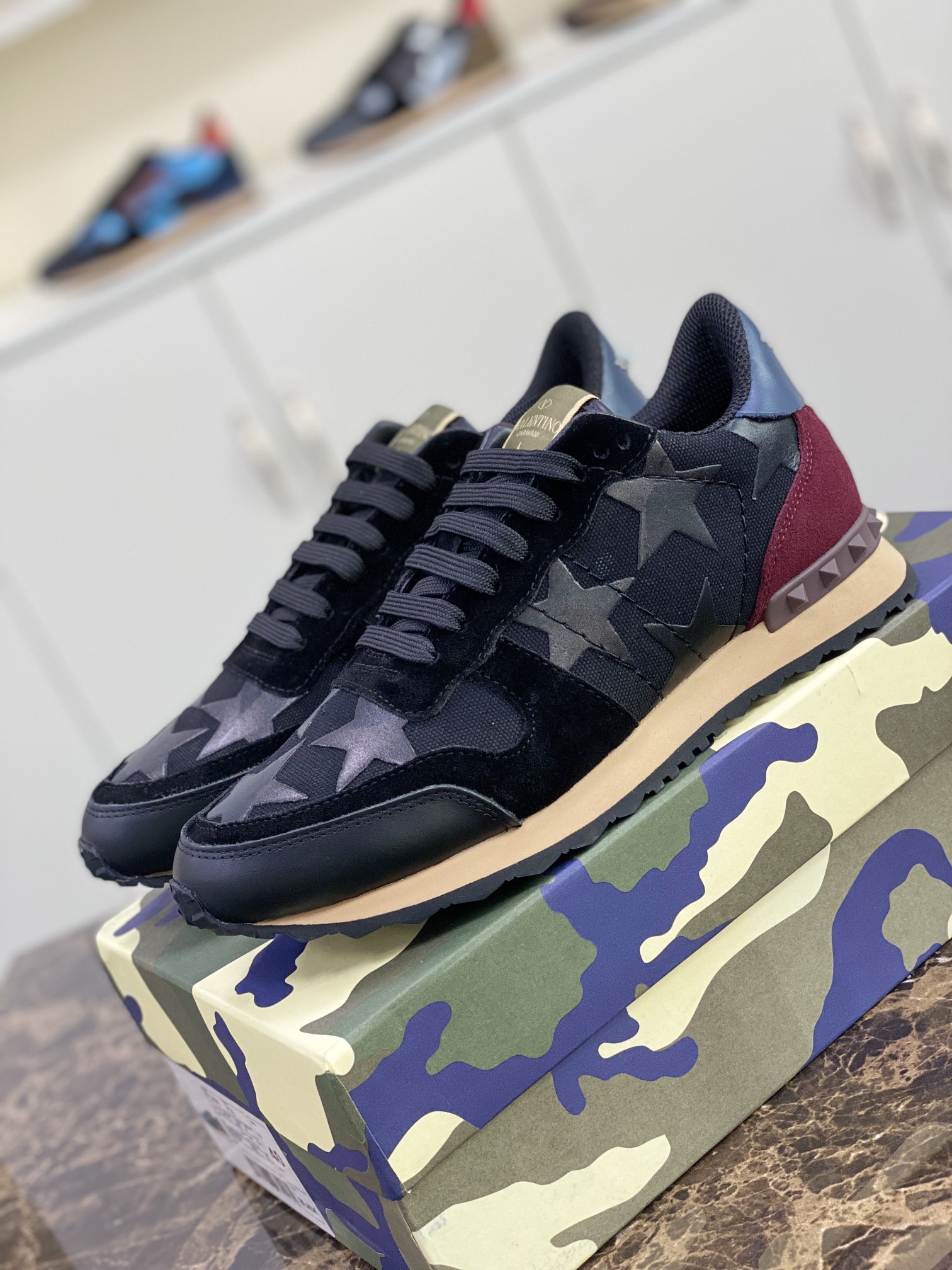 Valentino Sneakers