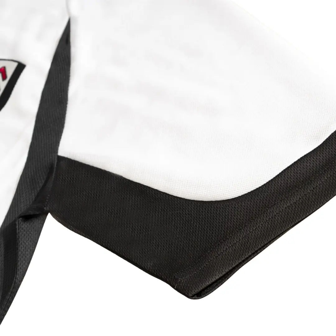 Fulham 2001/02 Home Retro Soccer Jersey