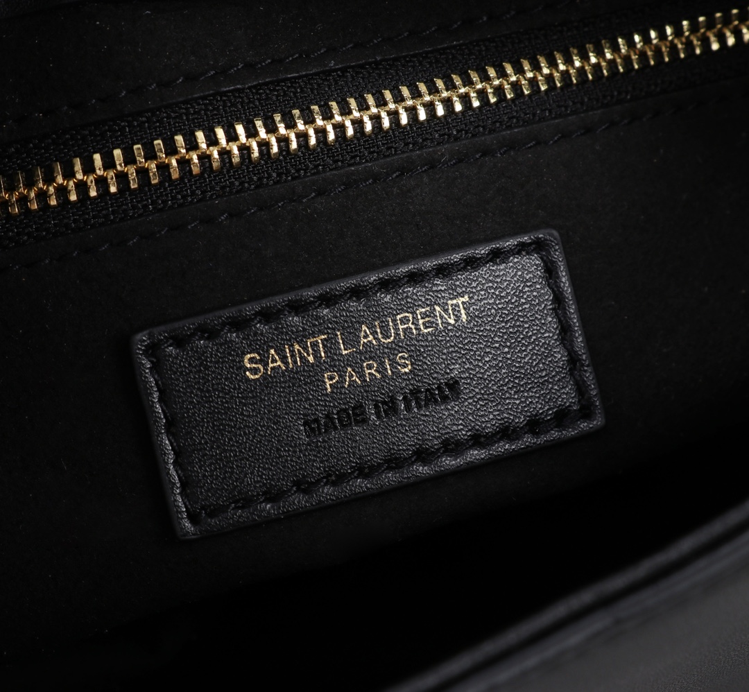 Saint Laurent Le 5 A 7 Hobo Bag In Smooth Leather Black Gold 23Cm