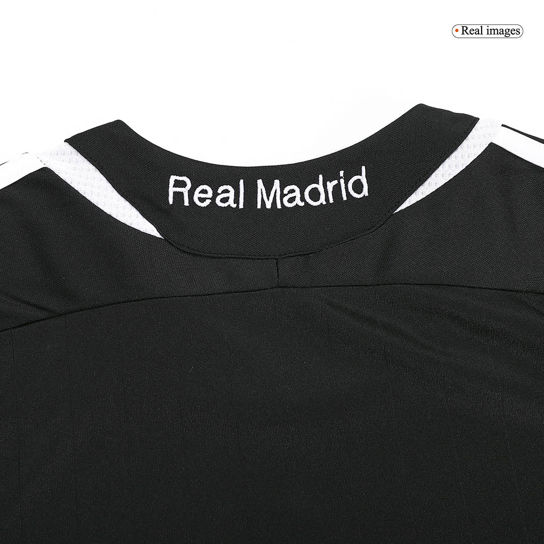 Real Madrid 2006/07 Away Retro Football Jersey