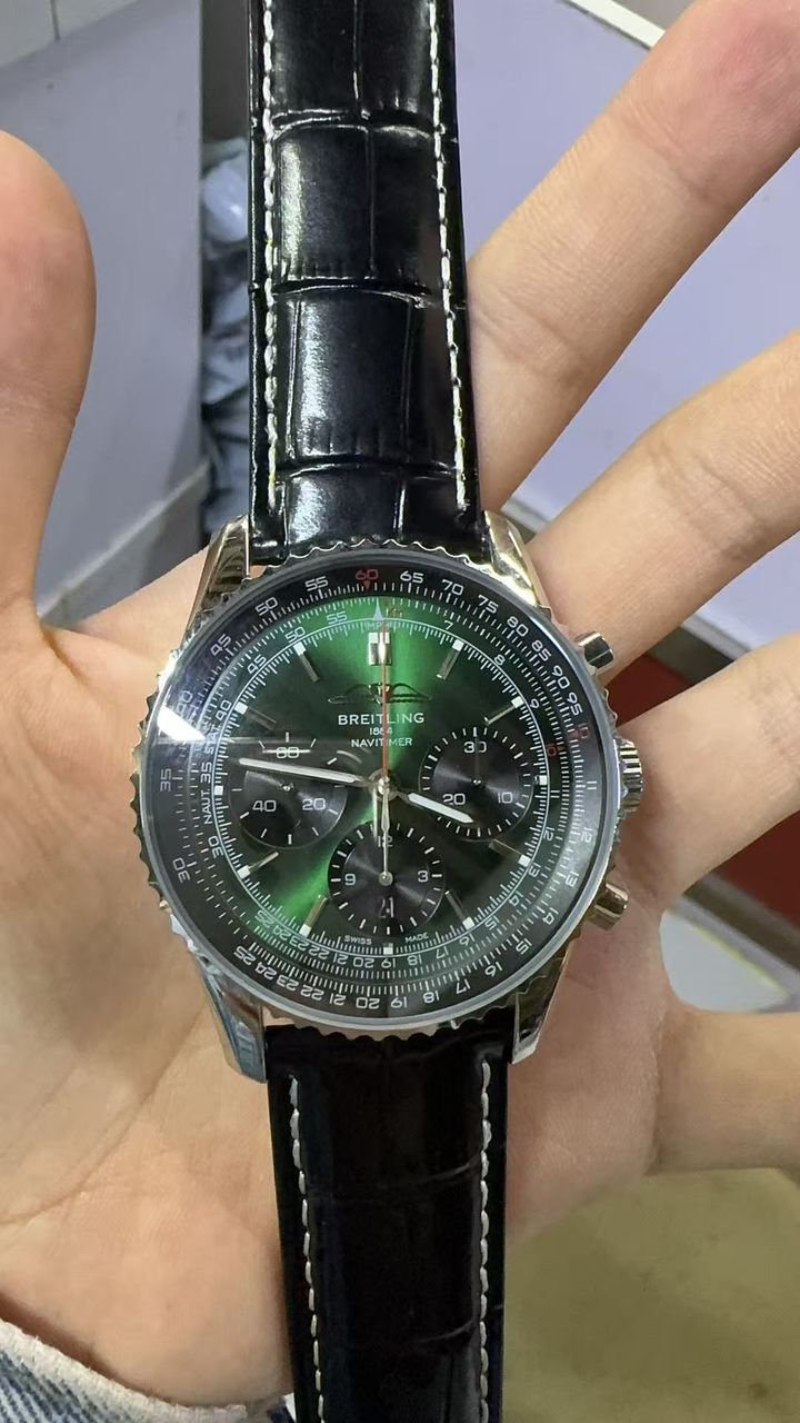 Breitling Navitimer B01 Chronograph Green Dial 46mm
