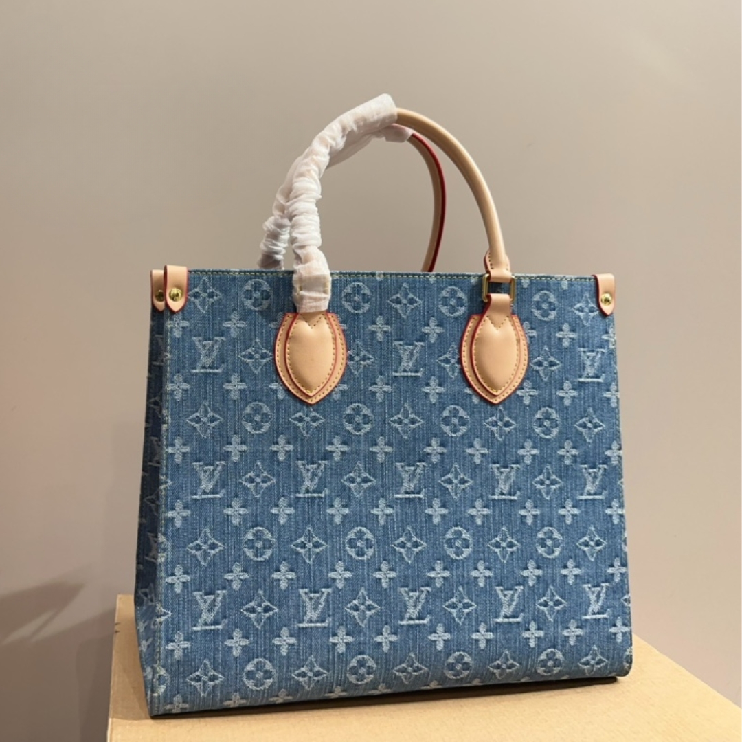Louis Vuitton New Lv Remix Onthego Mm Denim Blue 35Cm M46871