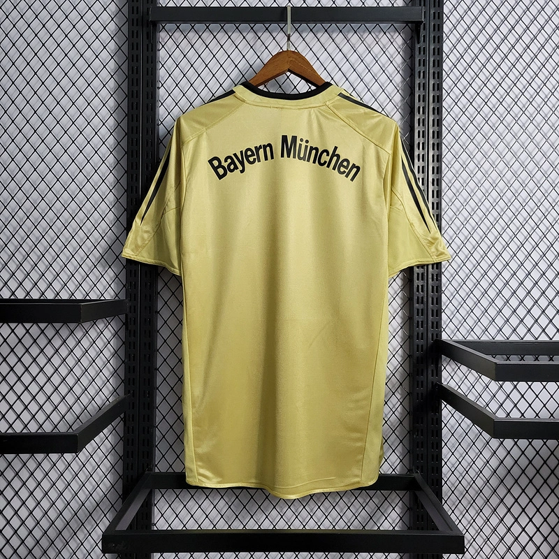 Retro 2004-05 Bayern Munchen Away   Football jersey retro