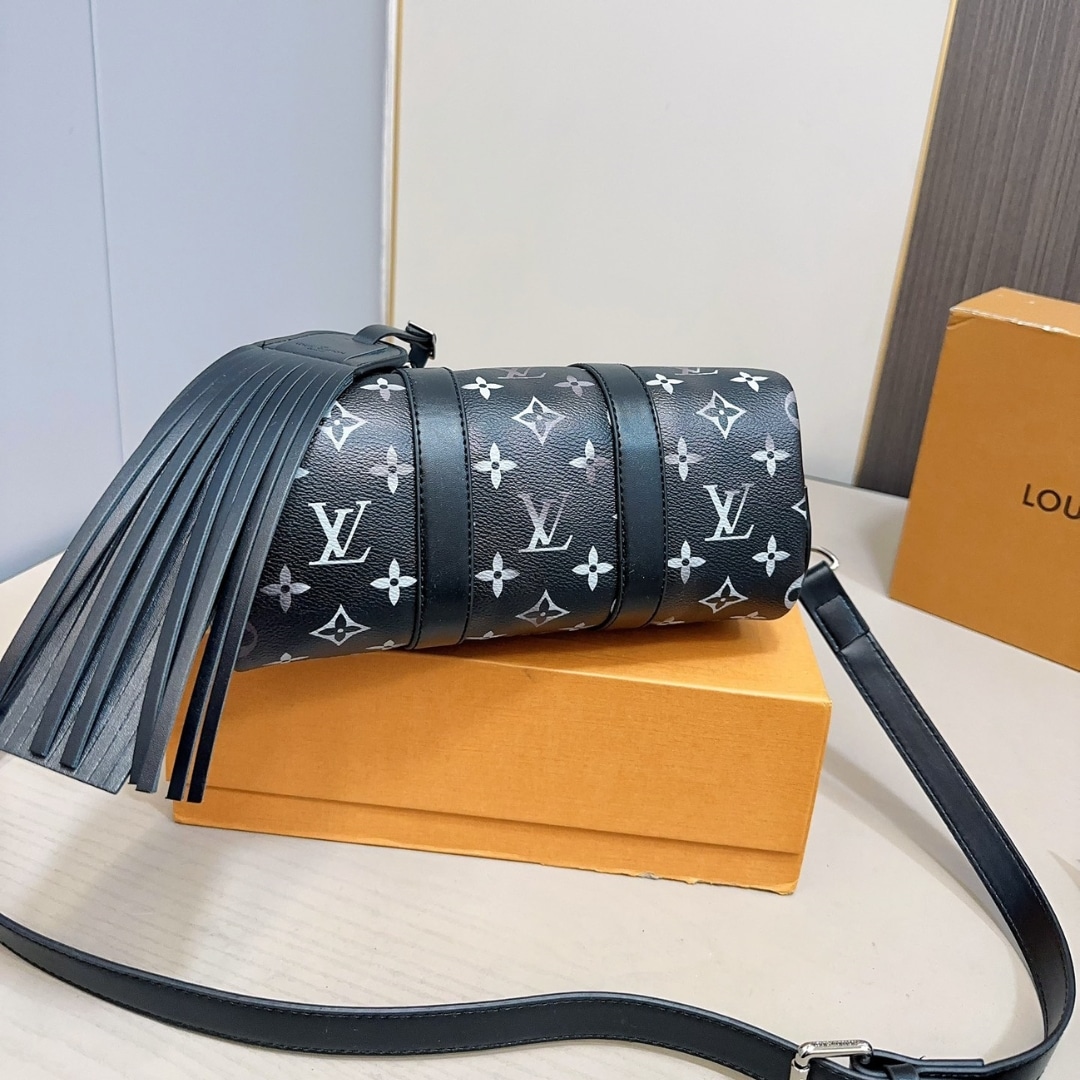 Louis Vuitton Keepall Bandoulière 25 Monogram Brushed Black 25Cm M11595