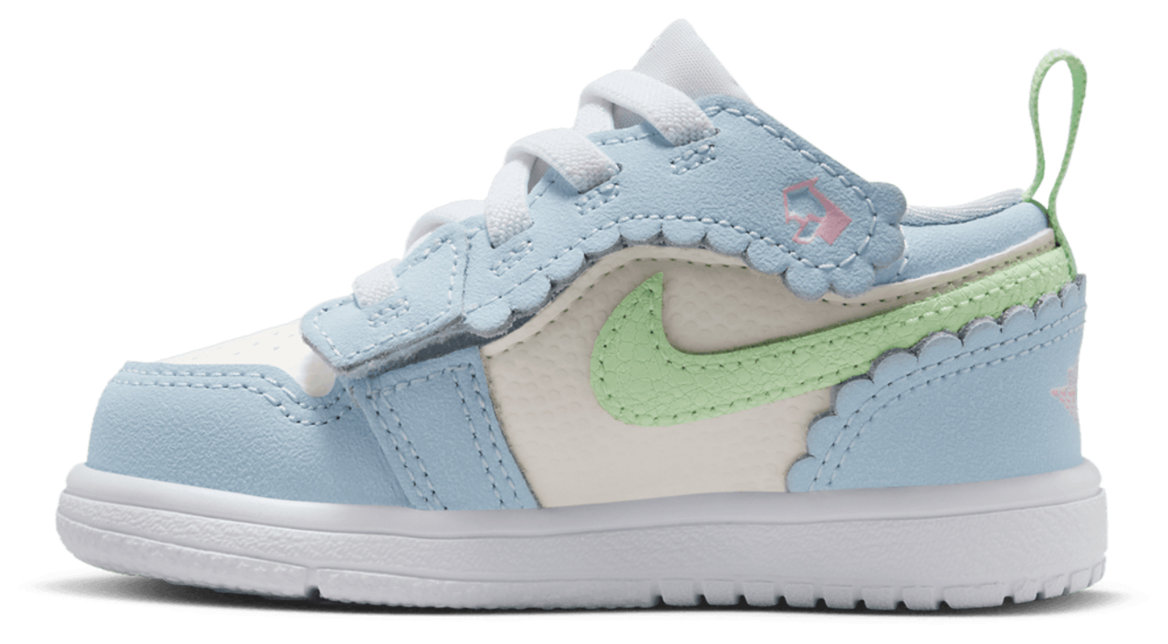 Jordan AJ 1 Low ALT SE Fem