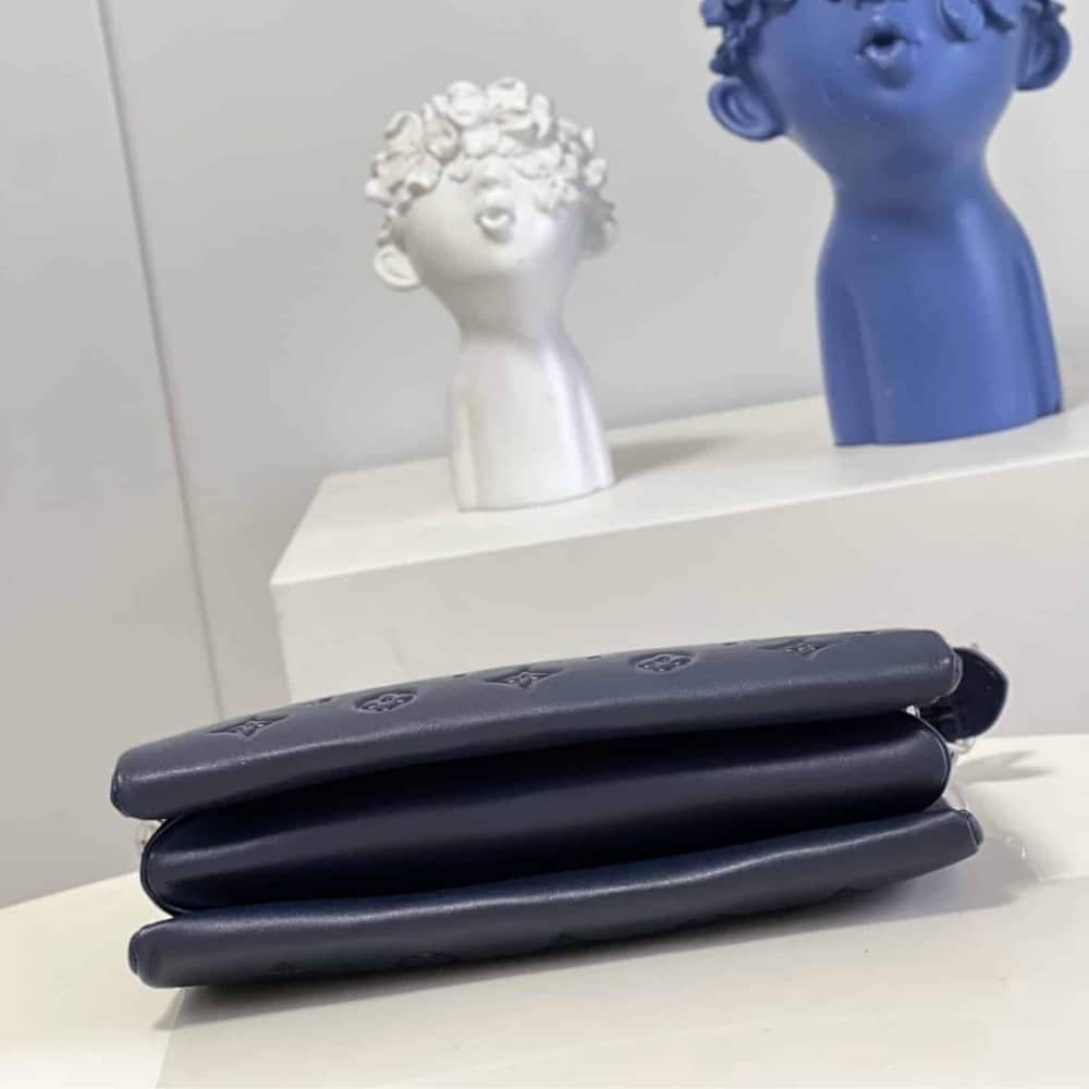 Louis Vuitton Coussin PM Dark Blue 26Cm M20379