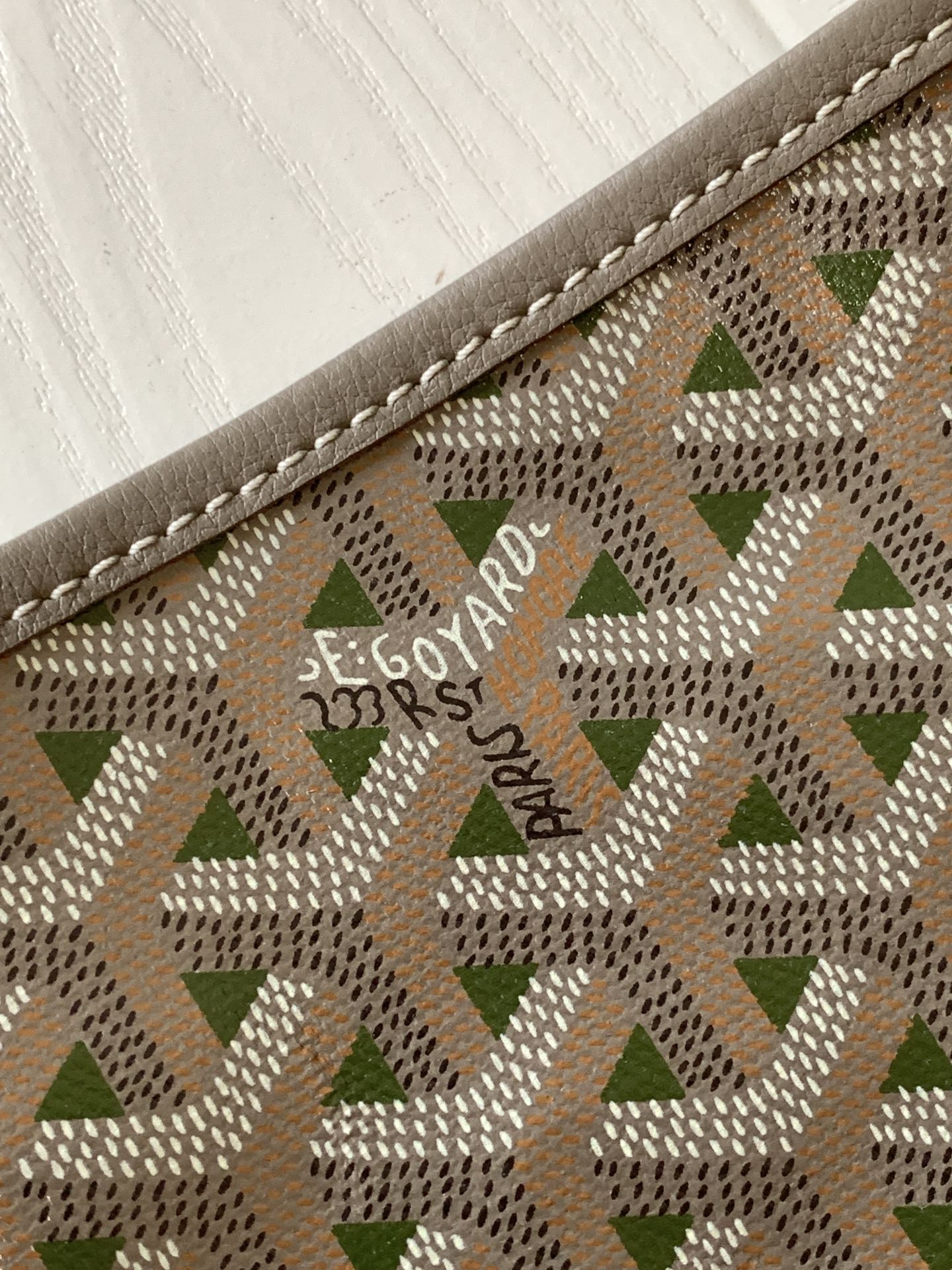 Goyard St Louis Pm 48Cm Greige And Green Tote Bag