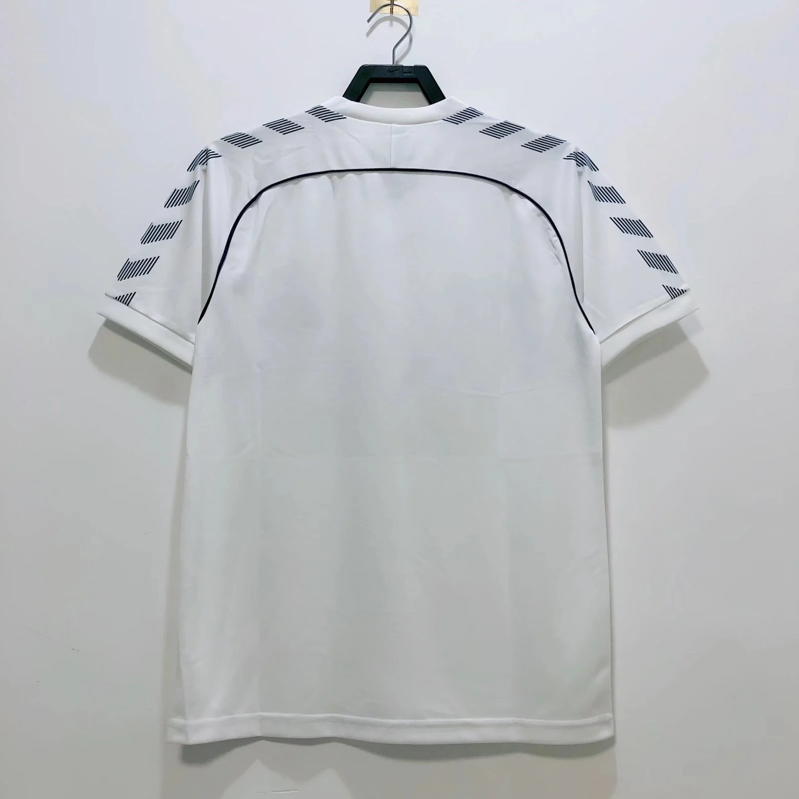 retro 1986 Tottenham Hotspur Home football jersey retro