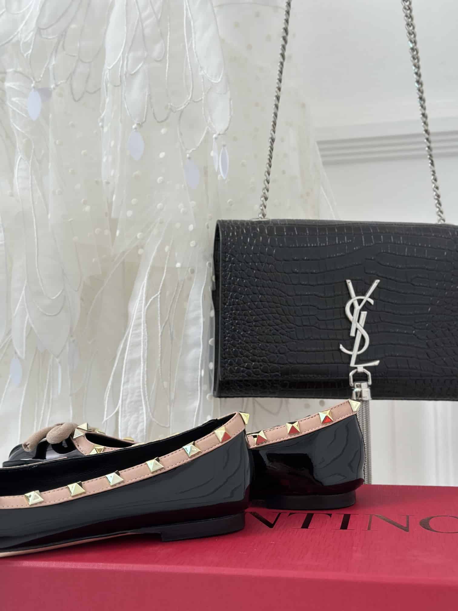 Valentino Garavani Rockstud Patent Leather Ballerina Black 3W2S0Hq5Vnw N71