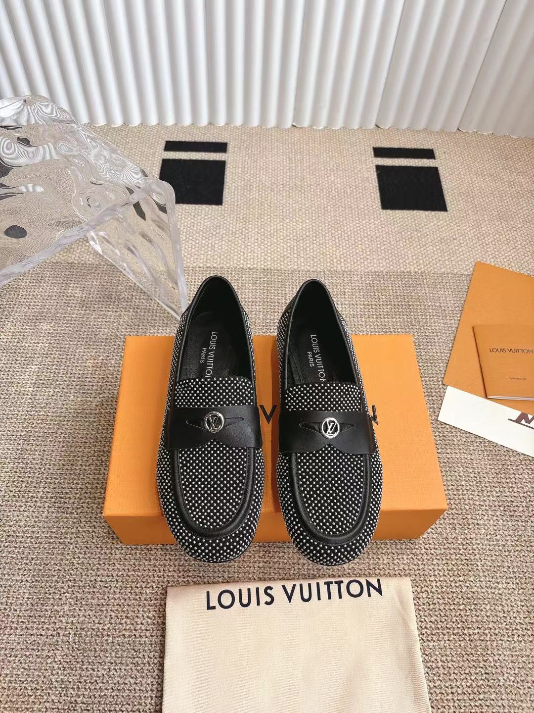Louis Vuitton Soho Flat Loafer Black