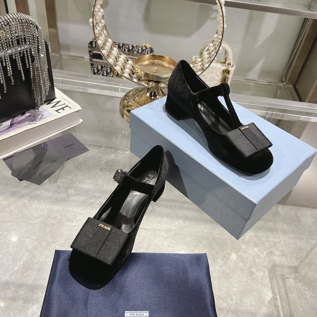 Prada Velvet Pumps Black 1I818N 068 F0002 F 035
