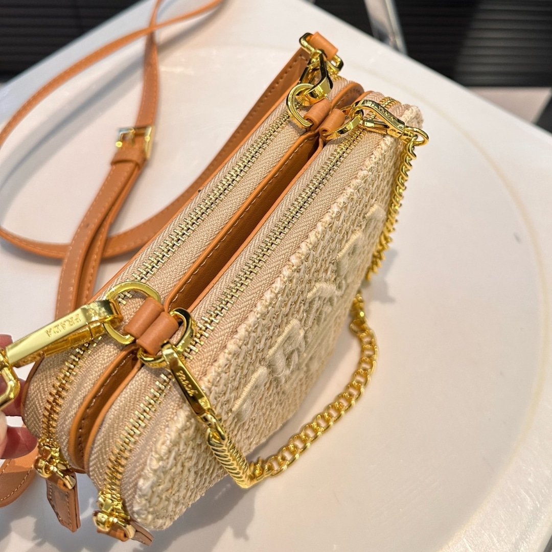 Prada Crochet Mini Pouch Natural 19cm 1NR015 2CXK F0018