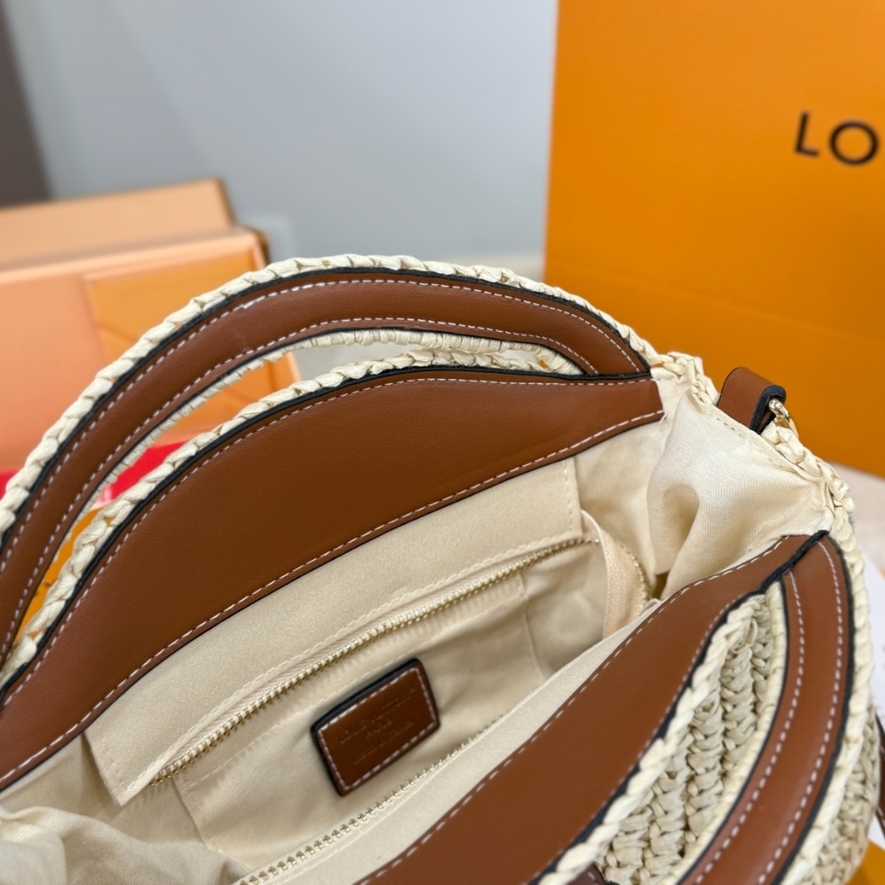Louis Vuitton Around Me Shoulder Bag Raffia White 28Cm M25243