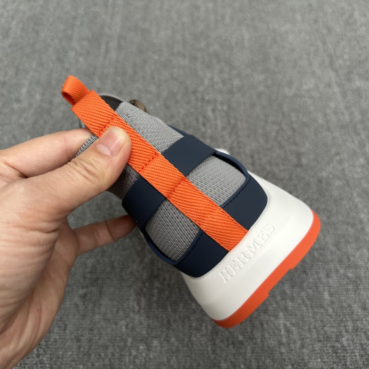 HERMES KATANA SNEAKER GRIS SILEX